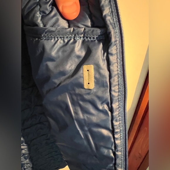 Eddie Bauer Men’s Down Vest - First Ascent 800 fill - Athletic Thermal Vest - Picture 3 of 12